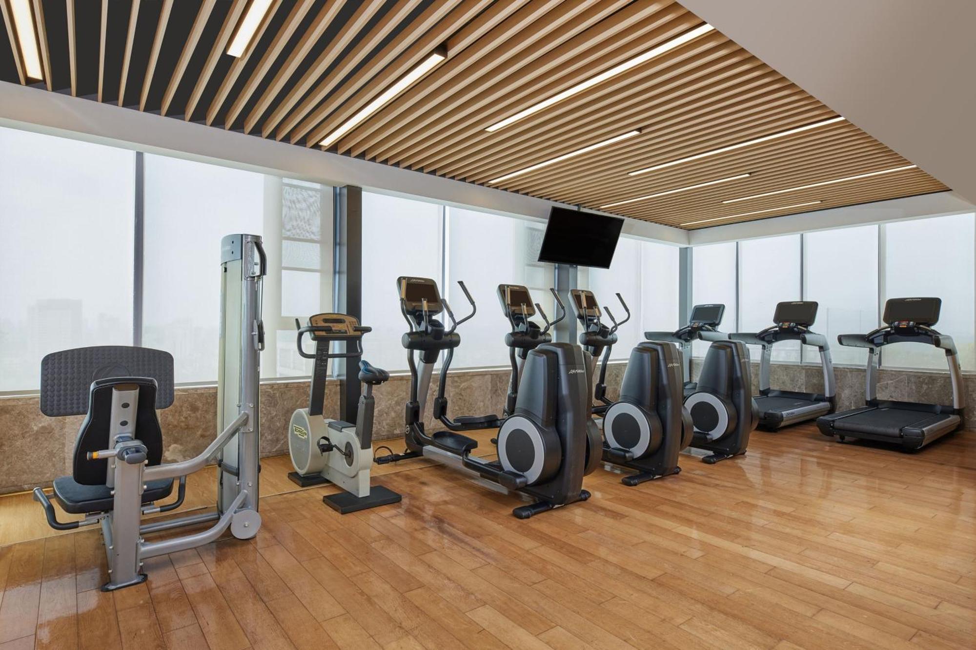 Courtyard By Marriott Yangzhou Hotel Bagian luar foto